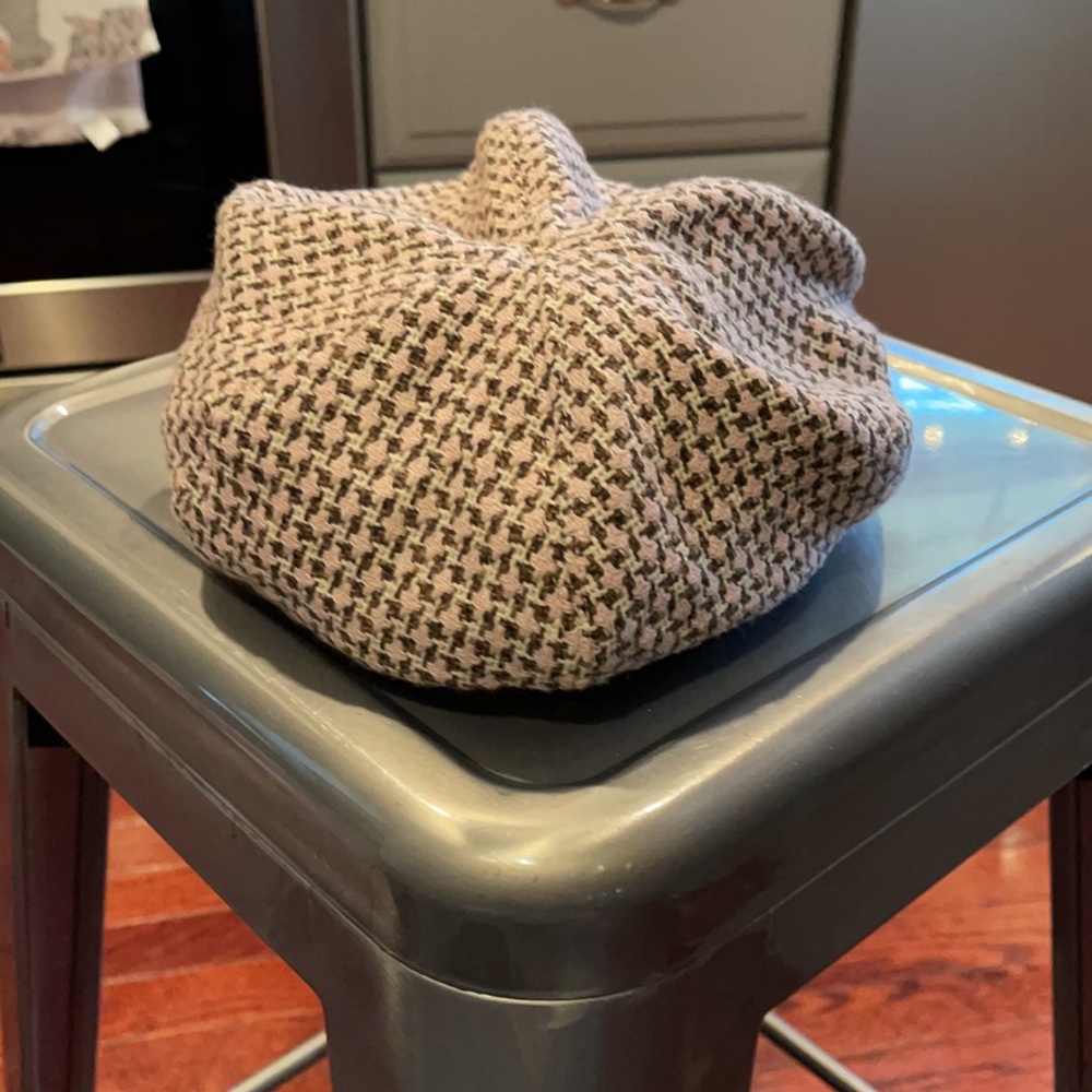 Women’s hat - Picture 4 of 7